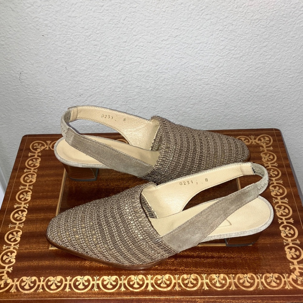 NWOB Mondi 8  Suede Woven Pumps  7